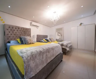 Charming 1-bedroom Apt. with AC, WiFi in wonderful Isla Verde Beach