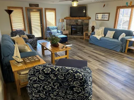 In the Heart of Northern Bay Condo Community