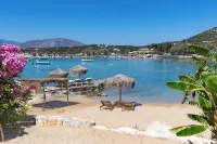 Villa Minoa Just Next to the Beach, with Surprising Sea and Mountain Views - Villaer