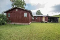 Climb On Inn-RRG- 3BD & 2BA - Outdoor Adventure Paradise- Pet Friendly -Cozy