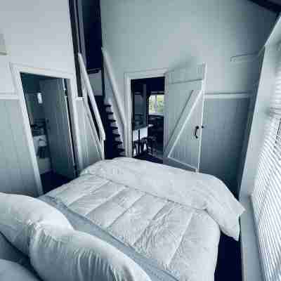 Experience Heritage, Live Modern Rooms