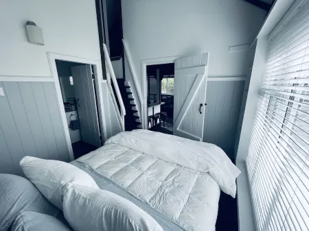 Experience Heritage, Live Modern Отели в г. Аппер Хатт