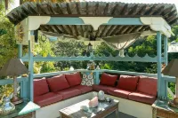 ST.JOHN, VIRGIN ISLANDS!  2 BEDROOM, 1.5 BATH, BEAUTIFUL TROPICAL GARDENS!