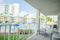 Seven Mile Beach -2nd Floor Beach View at Sunset Cove