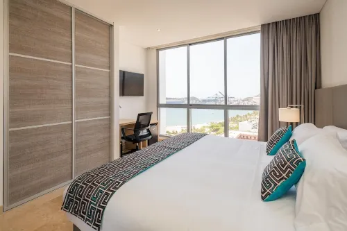 LUXURY APARTMENT 2 BEDROOMS FOR 4 PEOPLE  OCEAN FRONT