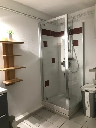 APARTMENT 34 m2 - 4 pers. - Swimming pool & Private parking Отели рядом с достопримечательностью «Camping Paradis Soleil d'Oc»