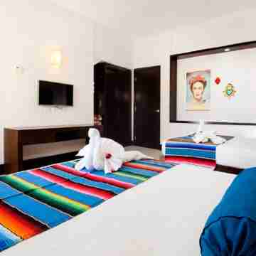 Aldea Thai PH with HUGE rooftop terrace, private plunge pool! Updated & Unique! Rooms