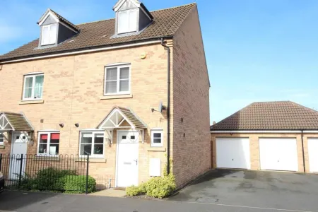 Groups Family 3Br House Emperor Отели рядом с достопримечательностью «Longthorpe Tower»