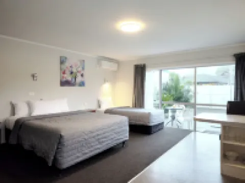Continental Motel