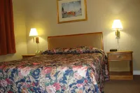 Royal Napanee Inn Hotels in Stone Mills
