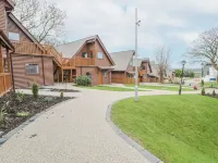 Luxury Lodge 69 Hotels in Saint Asaph