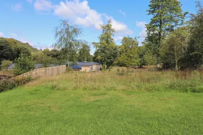 Ash Thwaite Hotels near Lakes Aquarium