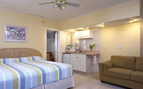 Sea Turtle Inn Hotels in Gifford