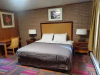 Thunder Bird Motel
