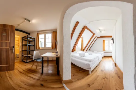 Gilde Restaurant & Hotel Zunfthaus zur Rebleuten