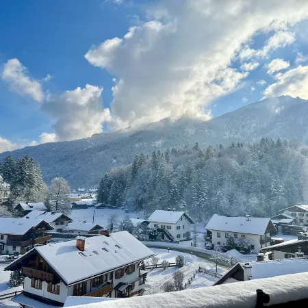 Bayern Resort Hotel (Adults Only)