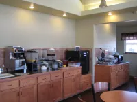 Trade Winds Motel Hotels in Valentine