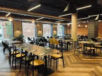 Fabryka Wełny Hotel & Spa Lask 호텔