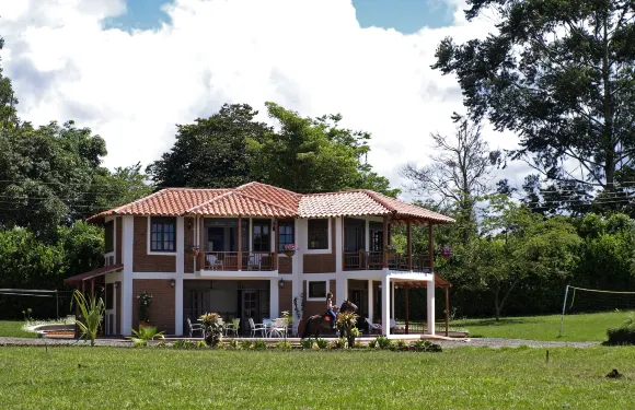 卡薩諾斯特拉芬卡酒店