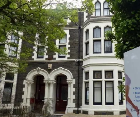 3 Luxury En-suite Bedrooms Отели в г. Риверсайд