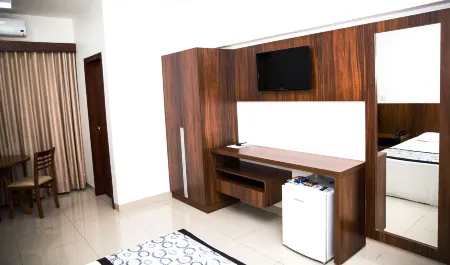 Gálatas Golden Hotel Отели в г. Патус-ди-Минас