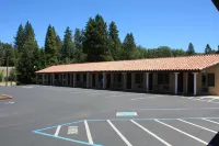 Gold Trail Motor Lodge - Parkplatz