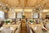 Hotel Goldene Rose Hotels in Pinswang