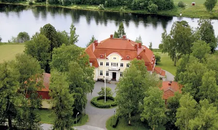 Anno 1908 Torpshammars Herrgård Отели в г. Torpshammar