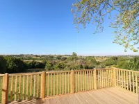 Cuckoo Nest Hotels in North East Derbyshire