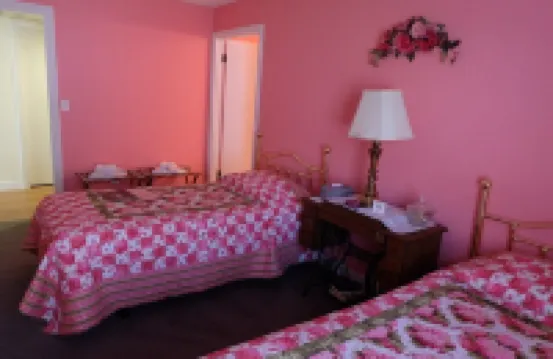 Seams Like Home B&B
