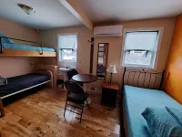 Auberge Jeunesse à Loulou Hôtels à : 