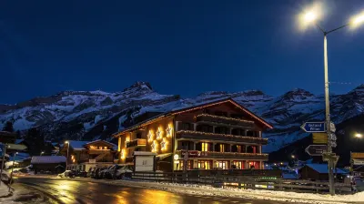Hotel Le Chamois Отели рядом с достопримечательностью «Ледник 3000»