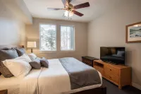 Fraser Crossing/Founders Pointe, Condo | 2 Bedroom (Select-Rated Condo 3311) - 3-Star