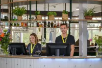 Stayokay Hostel Dordrecht - Nationaal Park de Biesbosch - bar