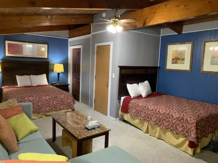 The Crossroads Motel Отели в г. Элкхорн