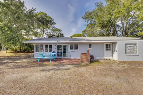 Waterfront Panacea Vacation Rental w/ Dock! - WiFi