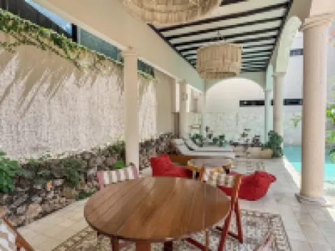 フラテール ユカタン ホテル バリャドリッドのホテル