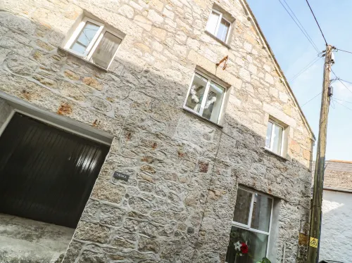 Troika Hotels in Sennen Cove