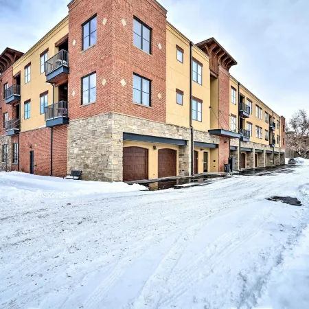 Main St Bozeman Condo - Walk to Parks and Eateries!