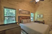 Private Hot Tub and EV Charger Cozy Murphy Cabin! - spa
