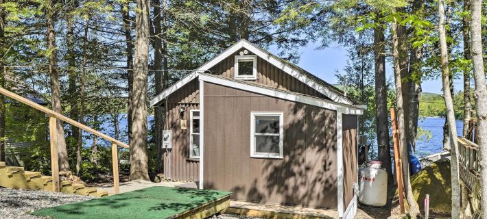 Pet-Friendly Ellsworth Cottage on Branch Lake Hotels in Ellsworth