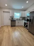 2-bedroom apartment in brilliant Avon Park with AC, WiFi. Enjoy your stay