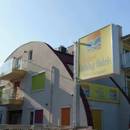 Colors Holiday Hotel