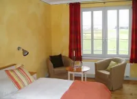 Weinhof am Nussbaum Hotels in Marktbreit