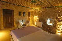 Euphoria Cave House - breakfast