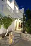 Doukissa Hotel - Parikia Town Centre