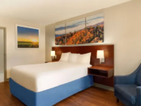 Days Inn by Wyndham Dillon Hotels in Dillon County