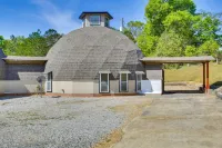 Quiet, Quirky Country Escape Near Pearl River! - Wi-Fi