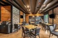 Cobblestone Inn & Suites Fairfield Bay Hotels in Fairfield Bay