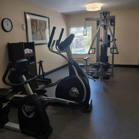 Best Western Plus Bradenton Hotel Suites